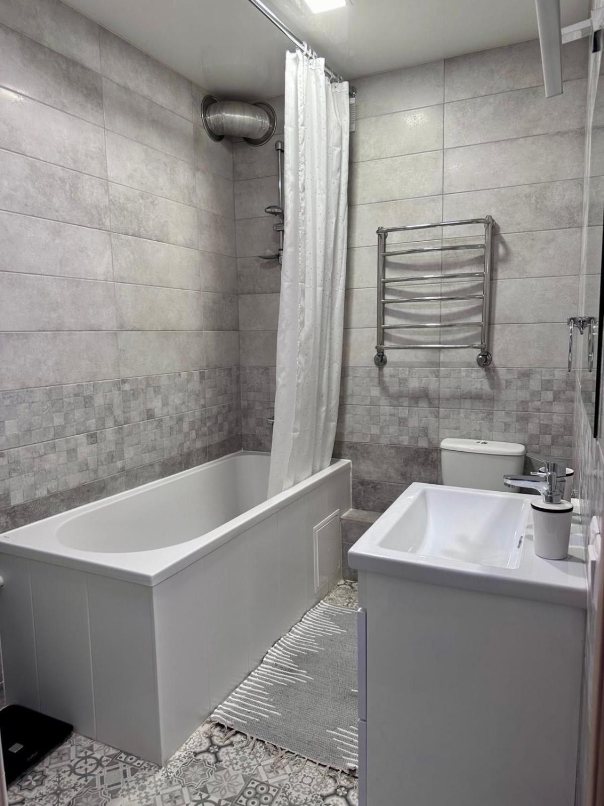 Sisters Apartment Shevchenko Czernihów Zewnętrze zdjęcie